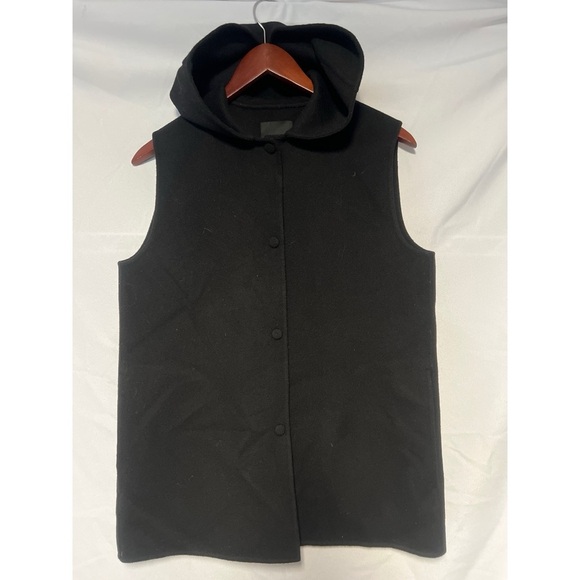 Theory Jackets & Blazers - Theory wool and cashmere blend Black Sleeveless Hooded Jacket